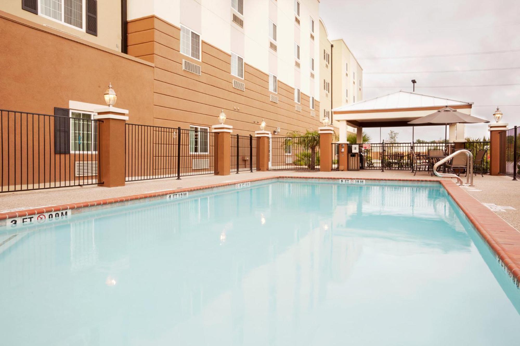Candlewood Suites San Antonio Downtown By Ihg Екстериор снимка